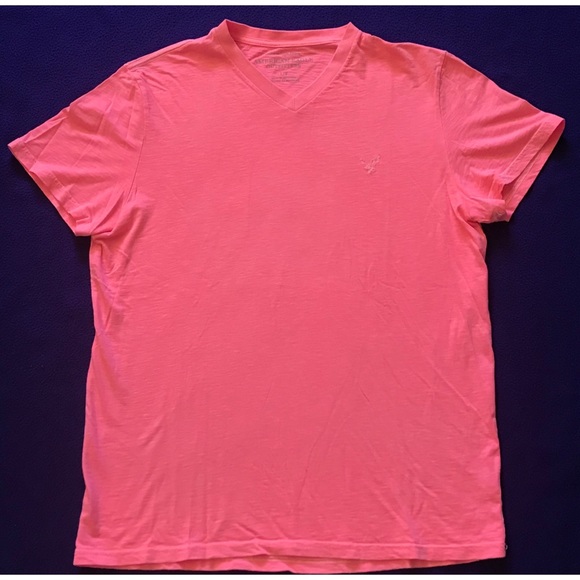 American Eagle Outfitters Other - MENS AMERICAN EAGLE V-NECK